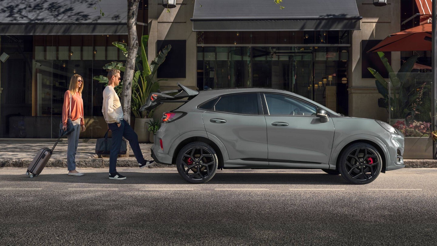 Ford Puma ST hayon hands-free