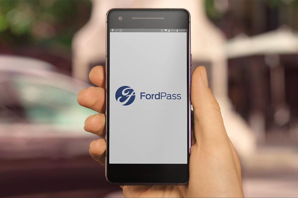 Aplicația FordPass disponibilă pe telefonul mobil