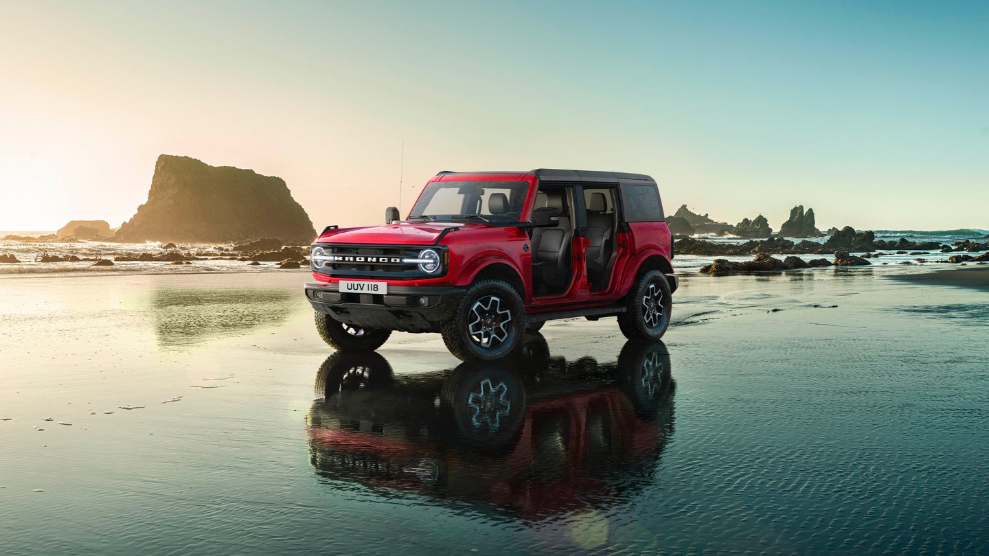 Ford Bronco 3/4 front exterior parked in water