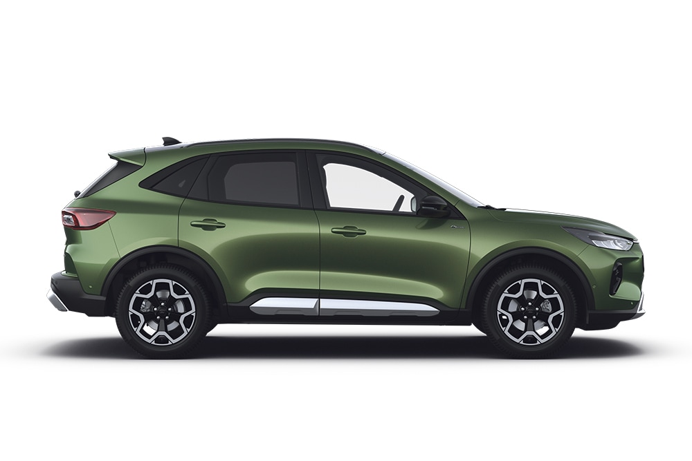 Un Ford Kuga verde, parte a gamei de mașini Ford de familie.