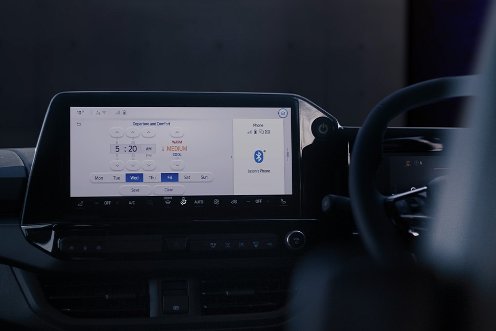 Dash screen with FordPass Connect capabilities