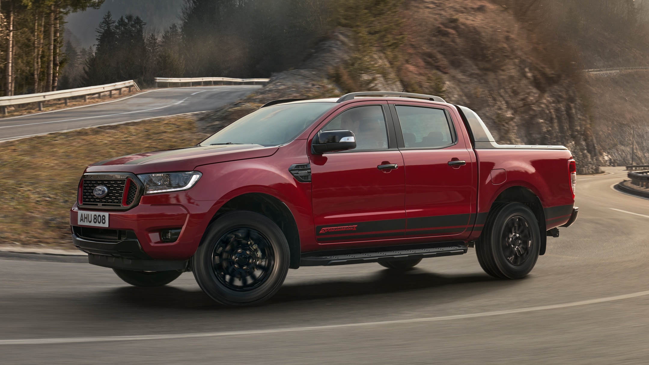 Ford Ranger Stormtrak vedere laterala