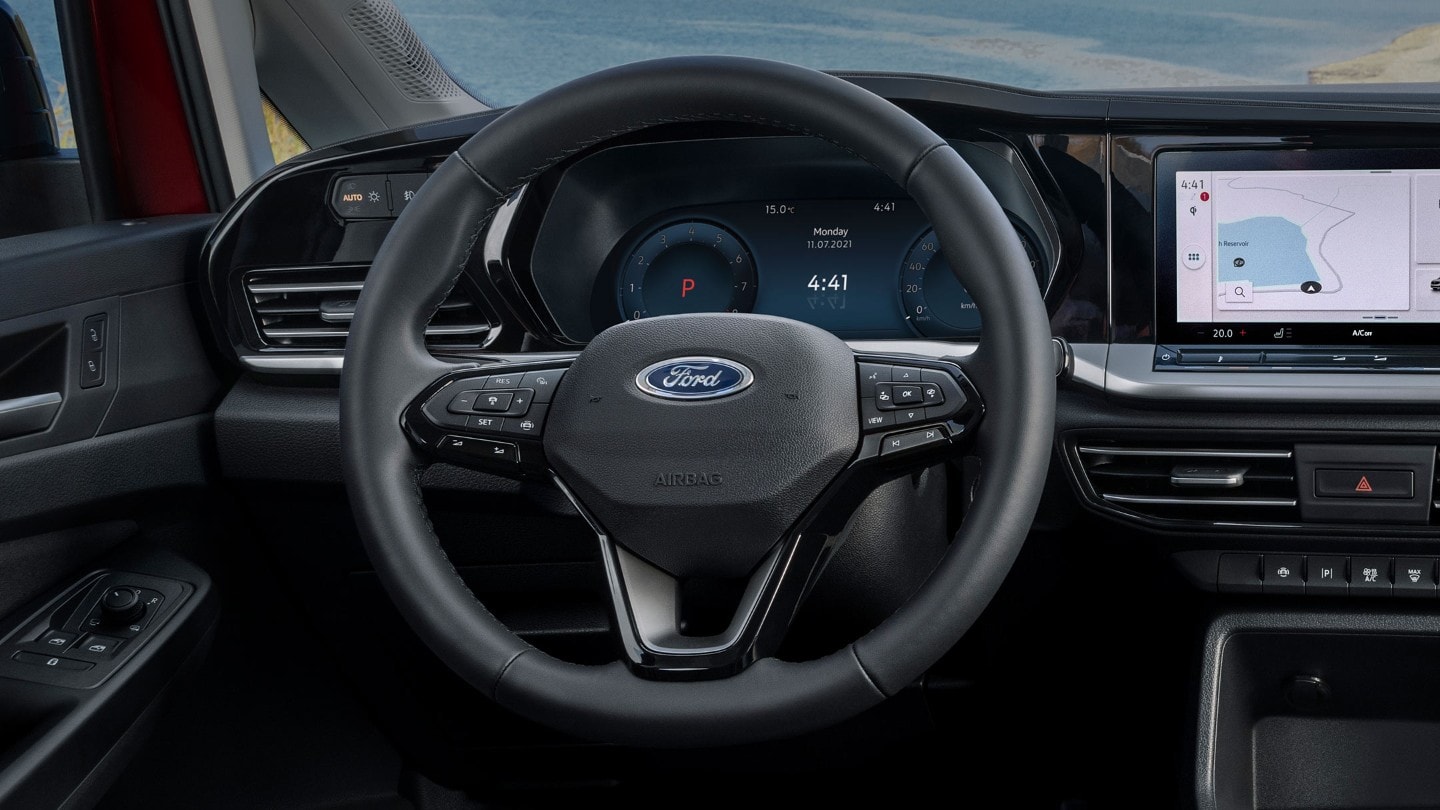 Ford Tourneo Connect interior 