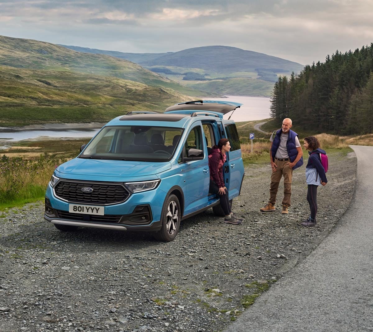 Ford Tourneo Connect Active, parcat.