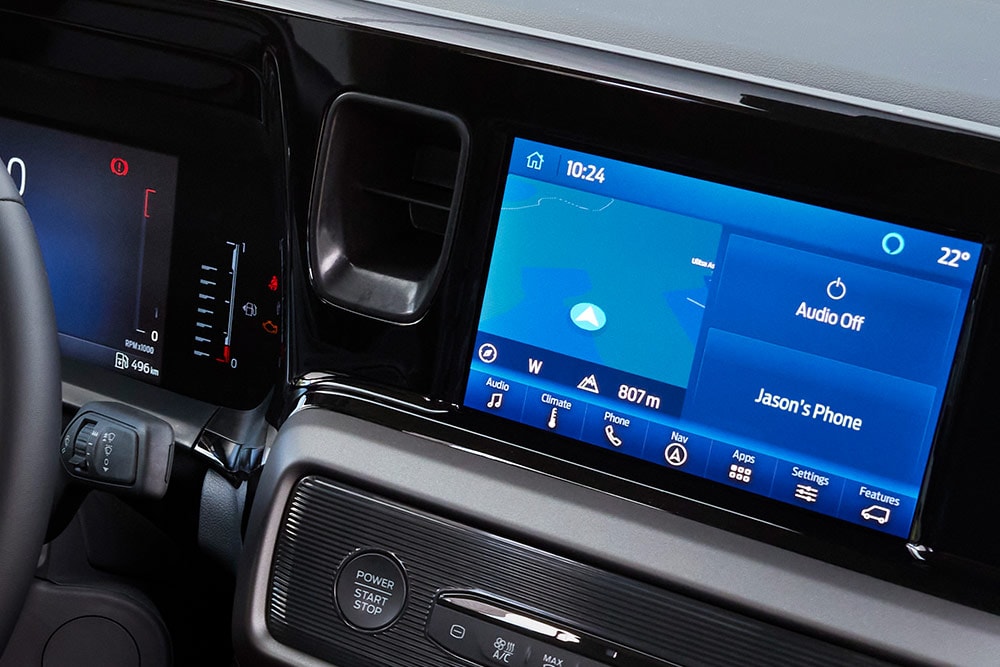 Suport de telefon în noul Ford Transit Courier