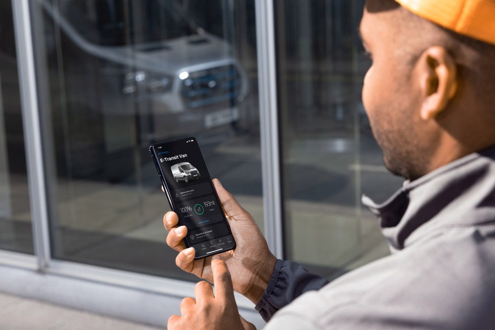 Aplicația FordPass Pro pe mobil