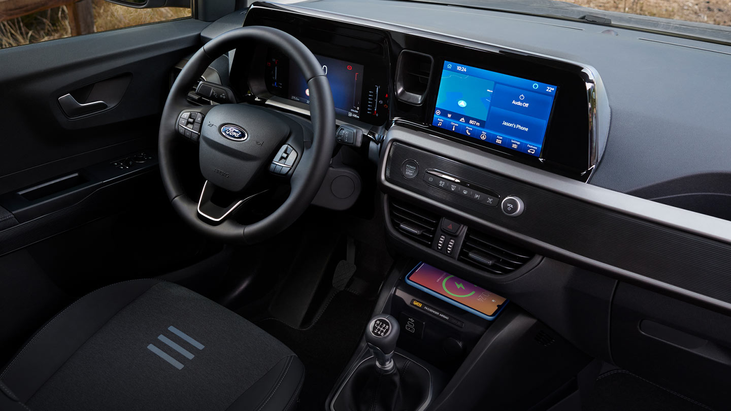 Afișaj SYNC-4 pornit în noul Ford Transit Courier
